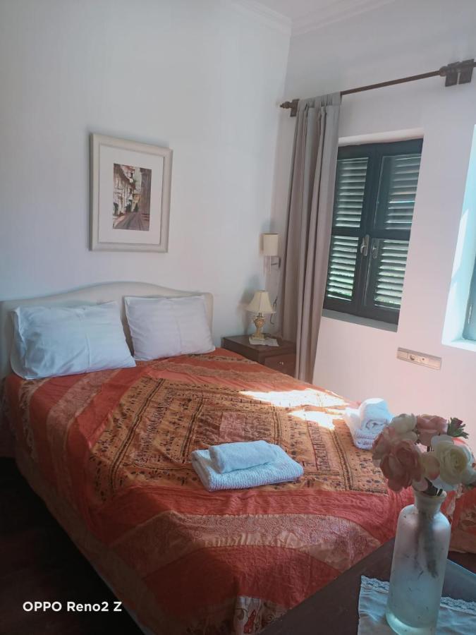 Hadrianus Pansion Hotel Antalya Kültér fotó